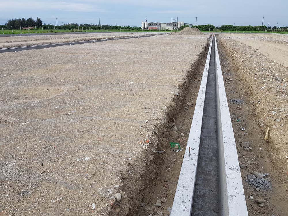 雞舍水溝(明溝)